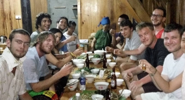 Sapa_Cena en el homestay